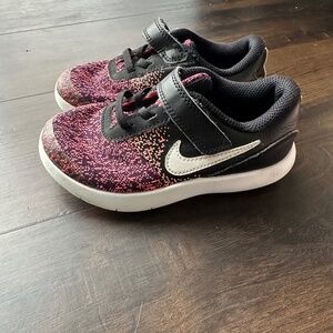 Black/Pink Nike 10C Tennis Shoes